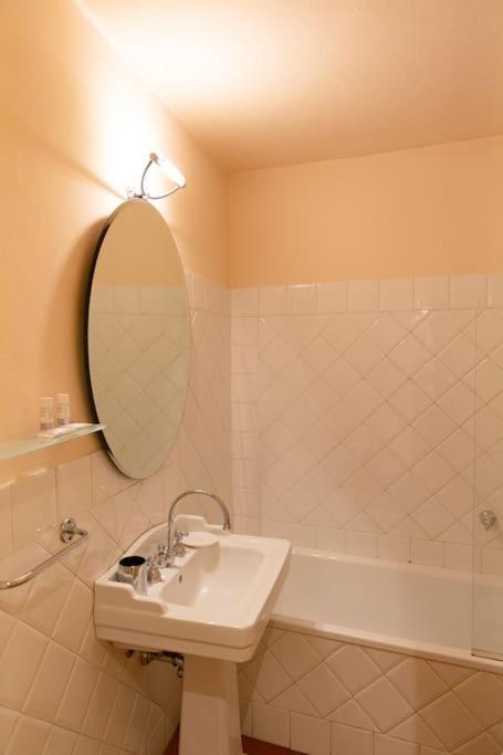 Elegant Apartment Near Piazza Della Signoria 피렌체 외부 사진